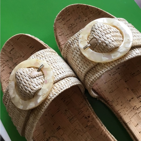 ANNE KLEIN SHOE NIB - Picture 2 of 5